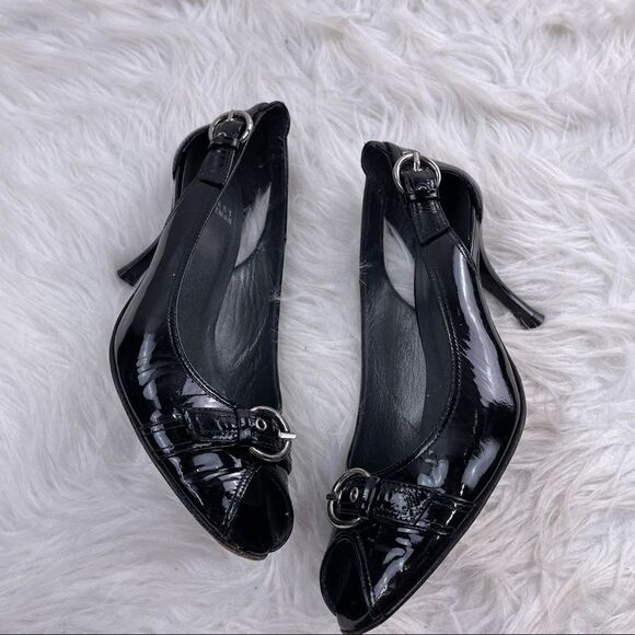 Stuart Weitzman Patent Leather Slingback Peep Toe Heels - Picture 5 of 8
